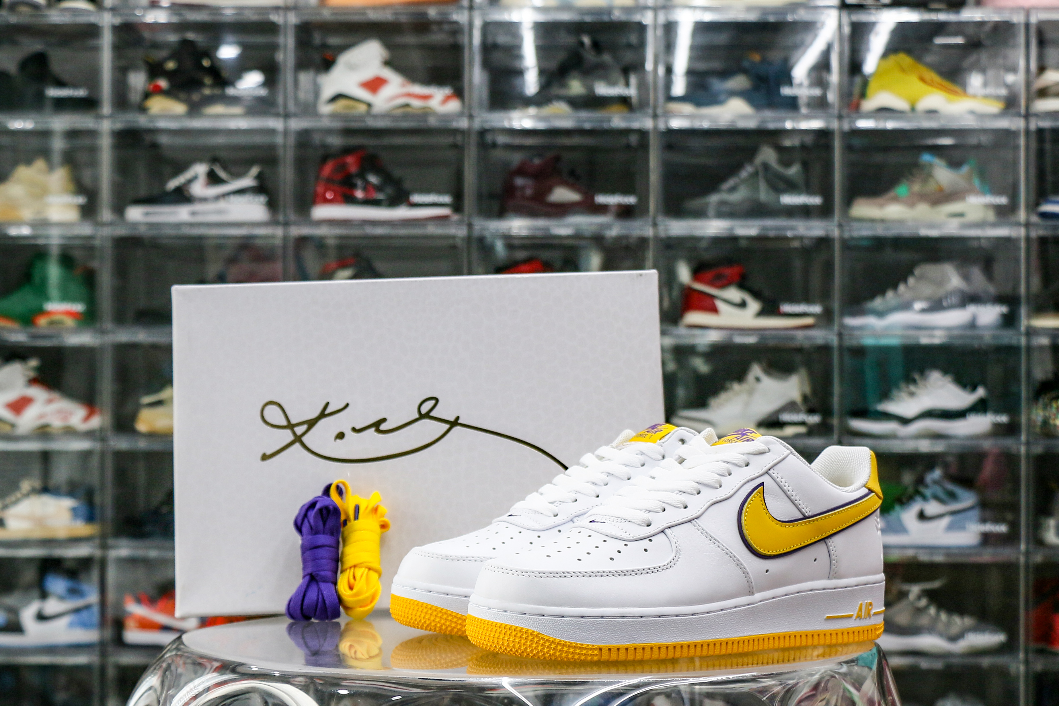 Nike Air Force 1 Low Retro QS Kobe Bryant Lakers Home（Ln5 A1）