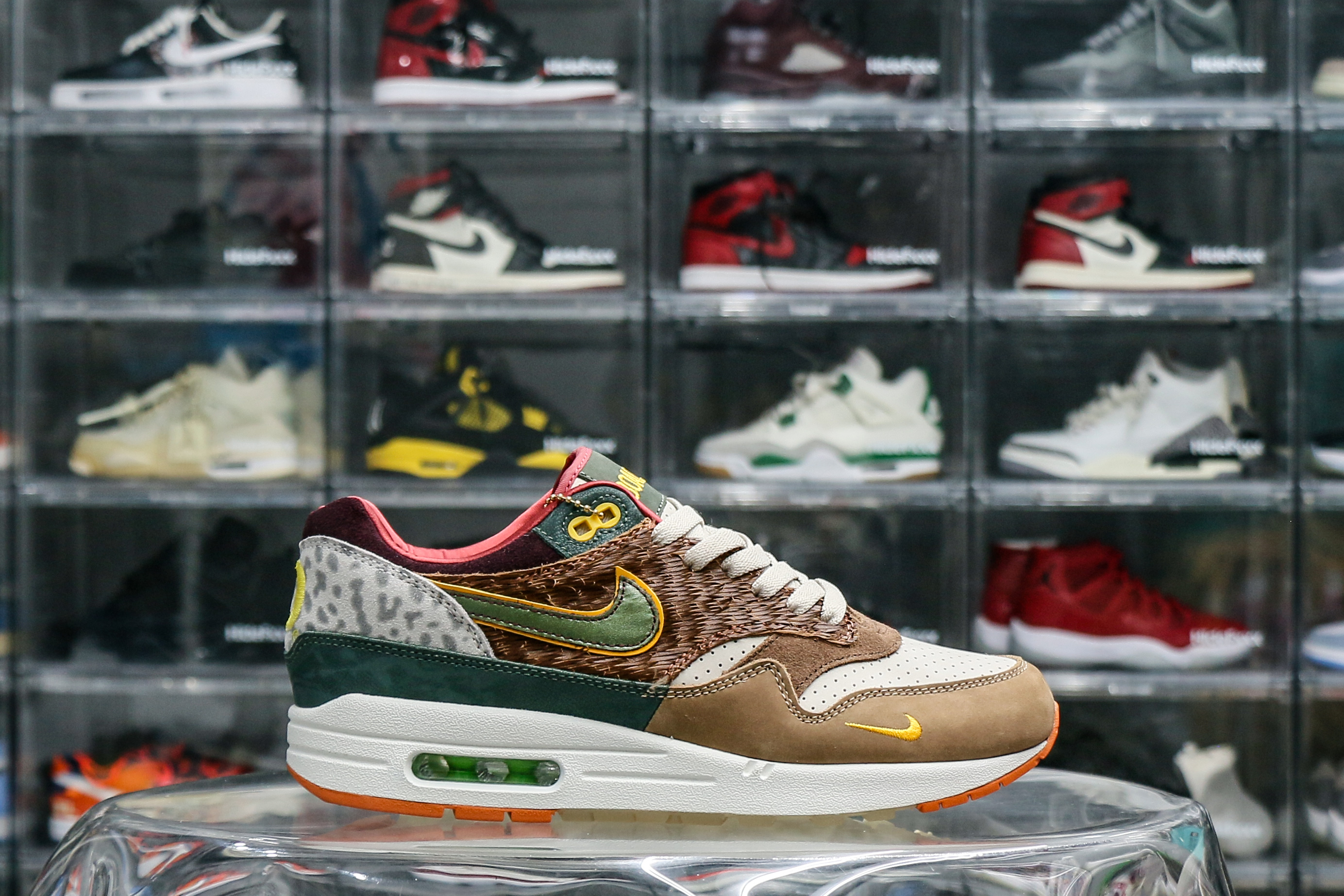 Nike Air Max 1 ’87 Luxe PE University of Oregon