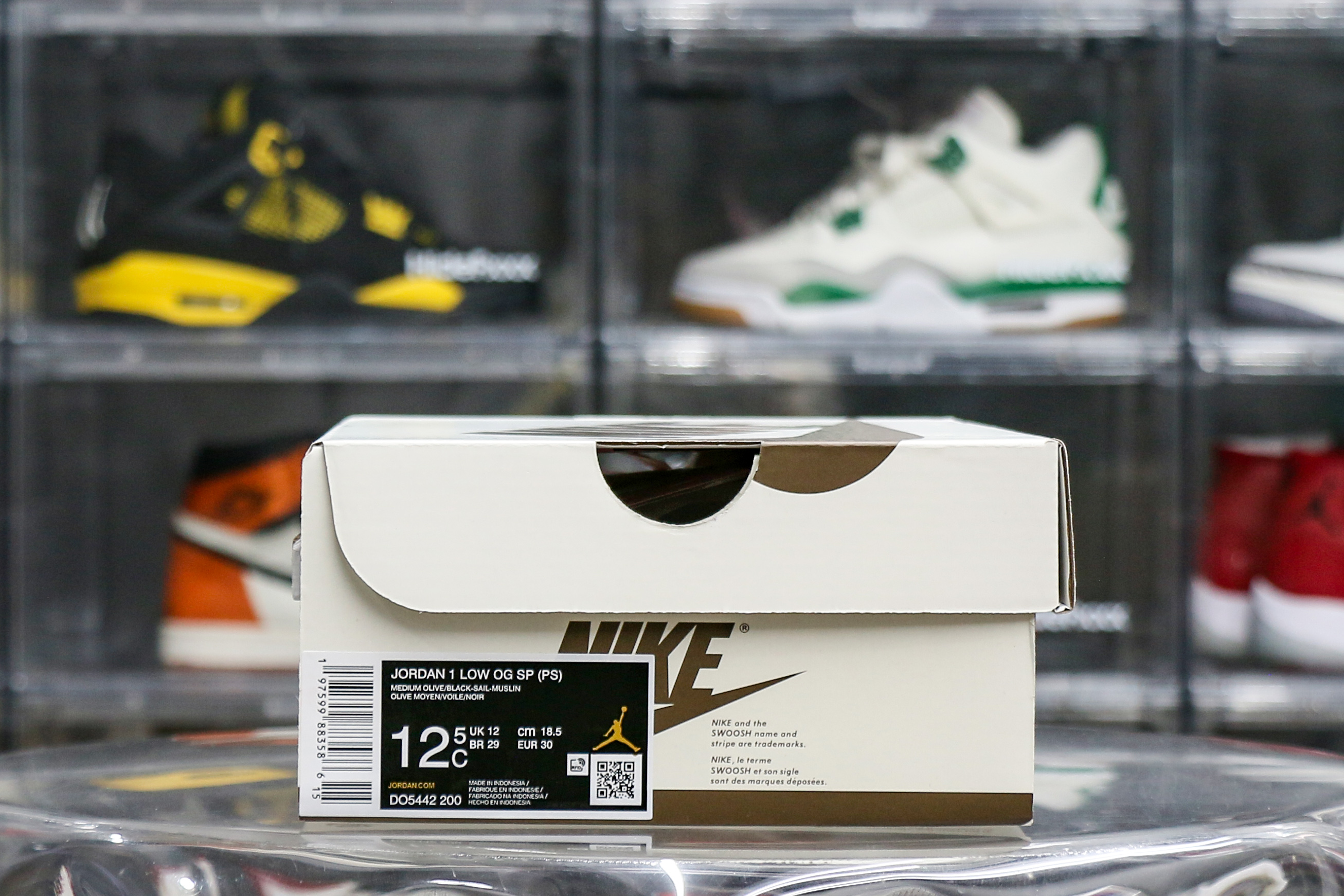 Travis Scott x Jordan 1 Retro Low ‘Reverse Olive / Medium Olive’ Kid (LN5 A1)