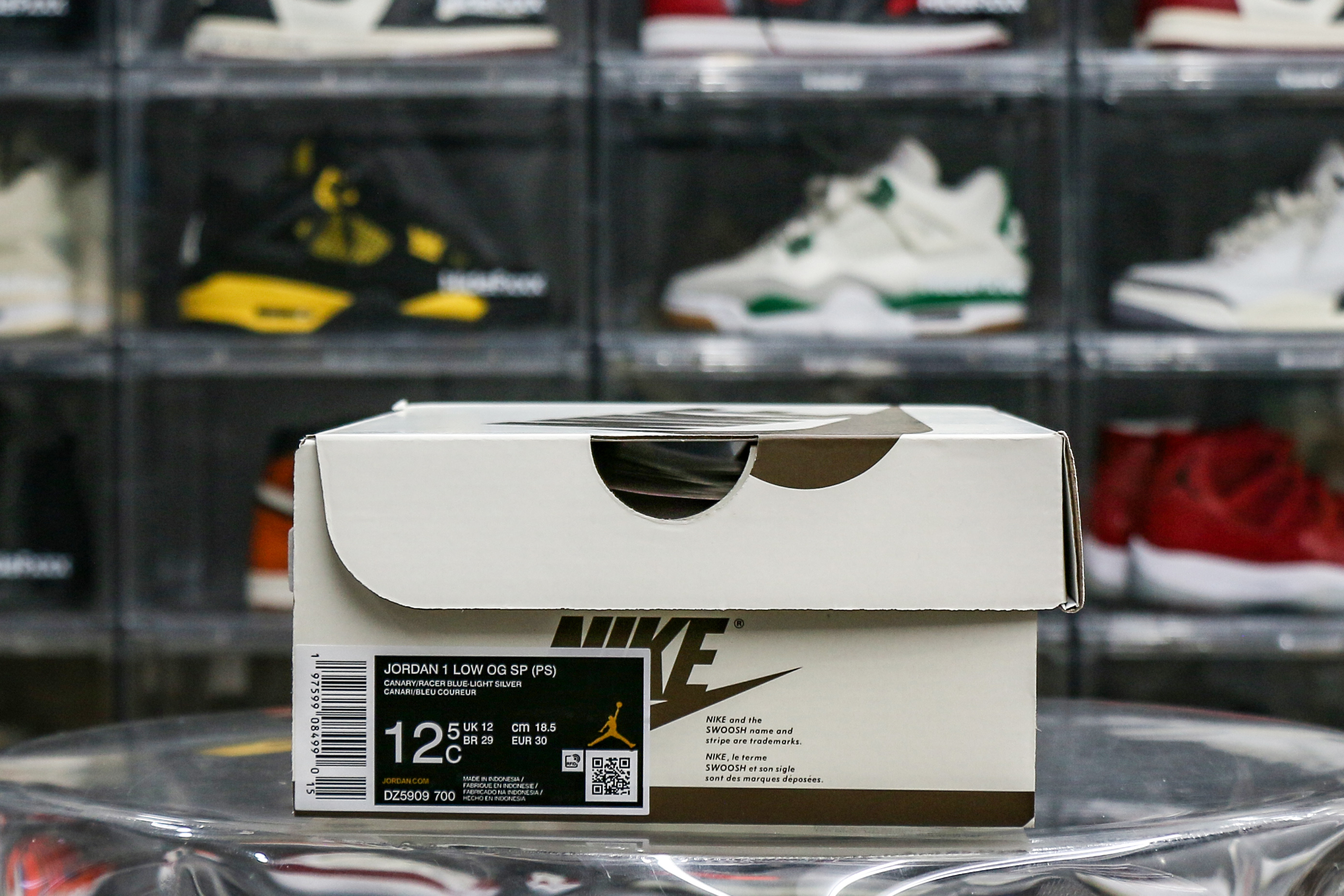 Travis Scott x Air Jordan 1 Retro Low OG SP “ElkinsCanary Yellow” Kid (LN5 A1)