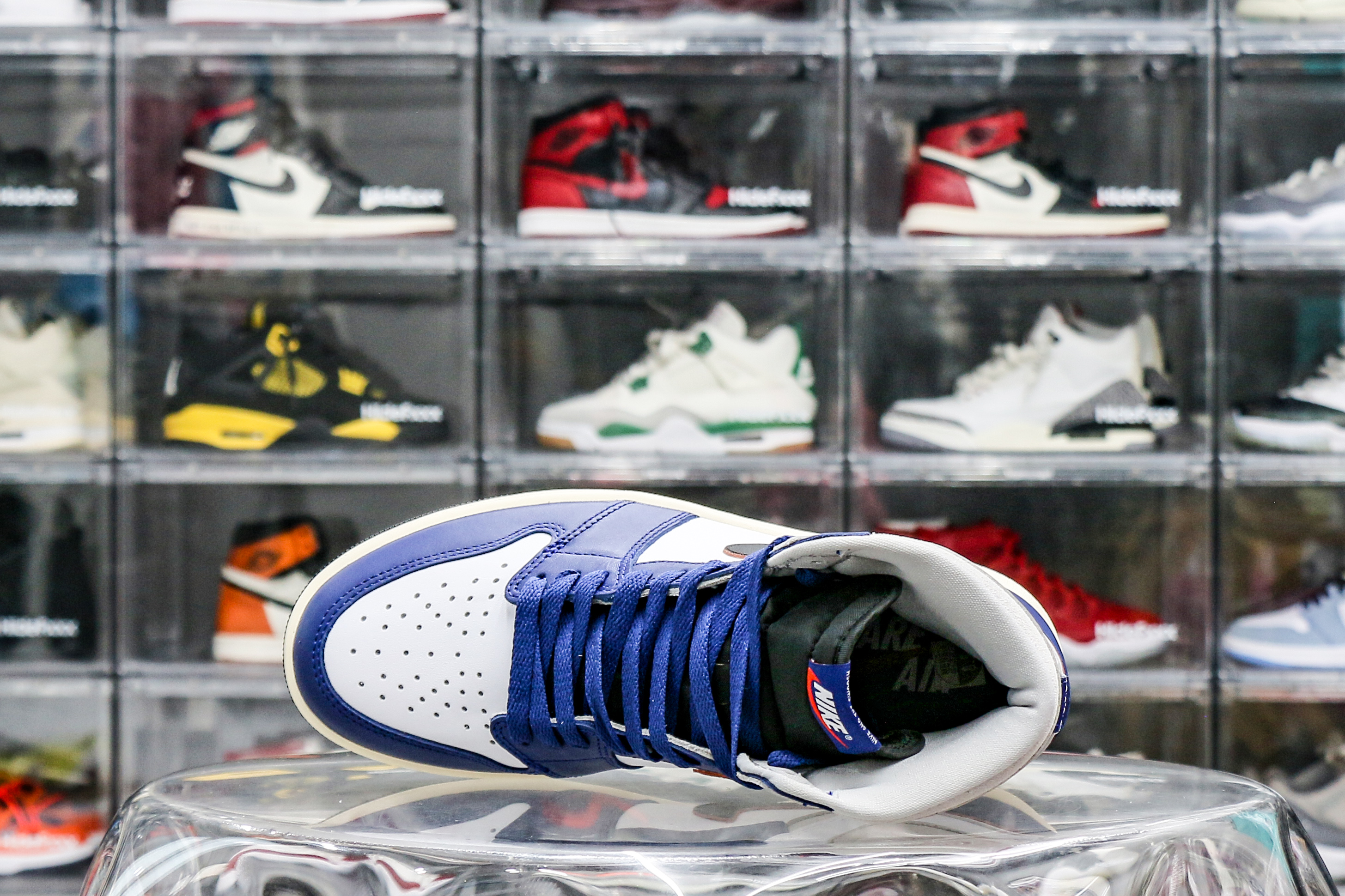 Air Jordan 1 High OG Rare Air Deep Royal Blue 2025