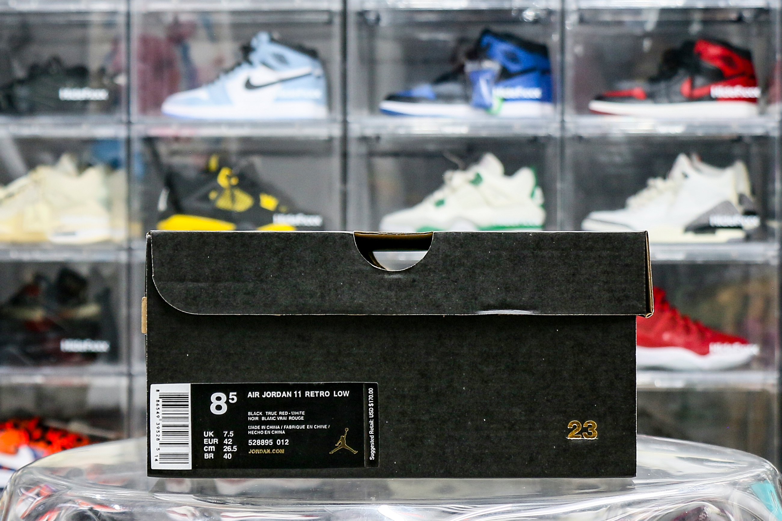 Air Jordan 11 Retro Bred Low 2015