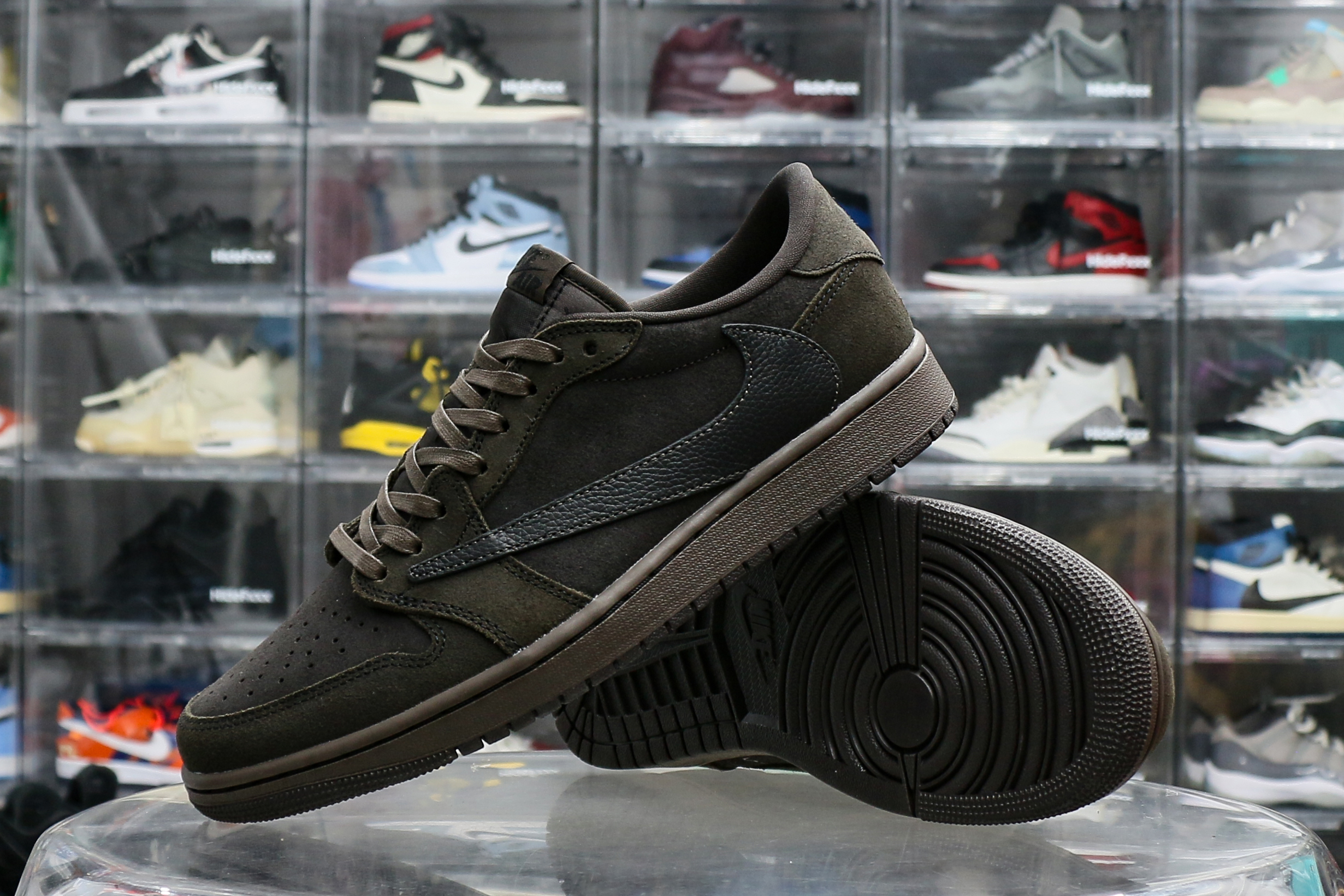 Travis Scott x Air Jordan 1 Low OG “Velvet Brown” (LN5 A1 Batch)