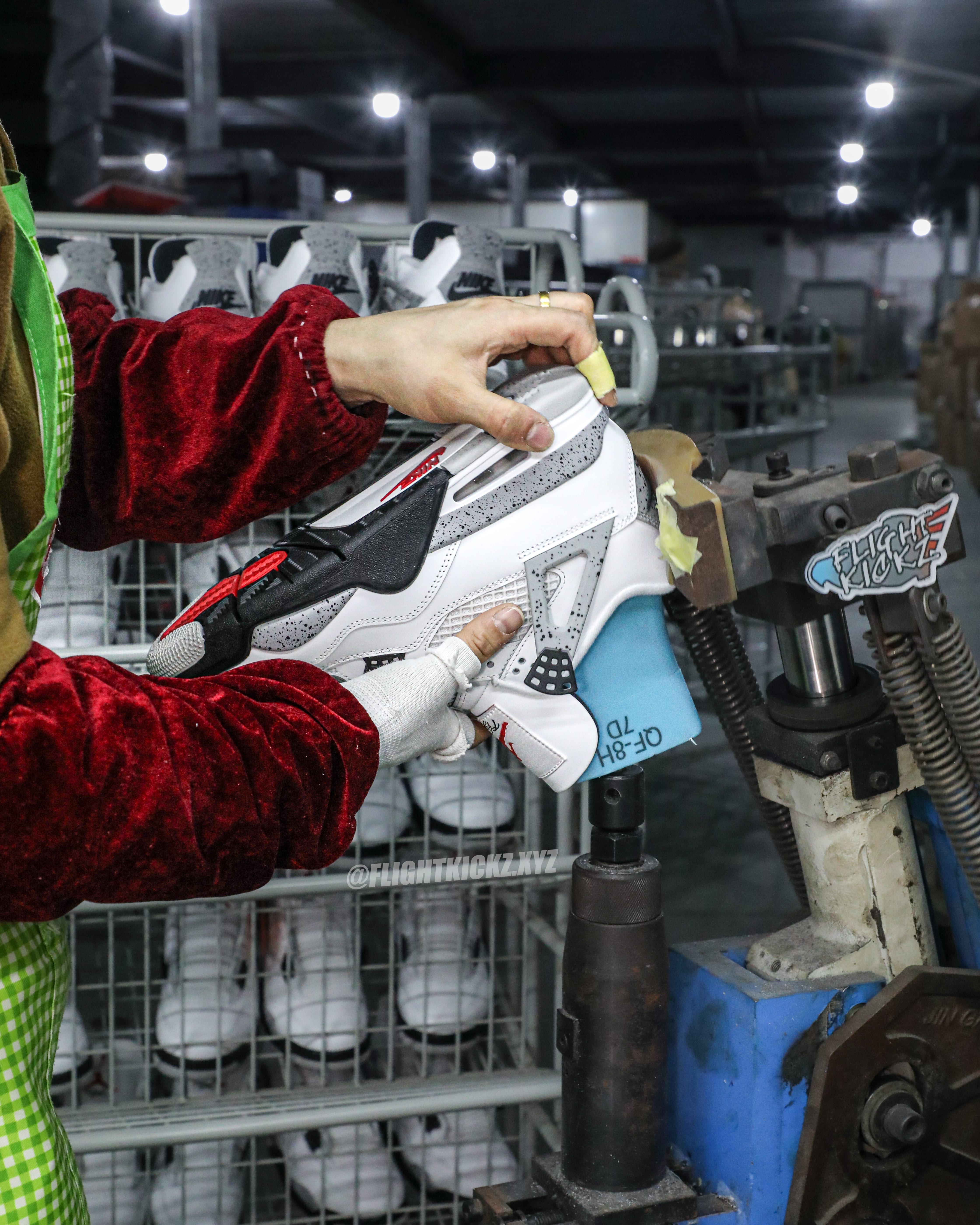 Air Jordan 4 Retro OG ‘White Cement’ 2025 (Ln5 A1)