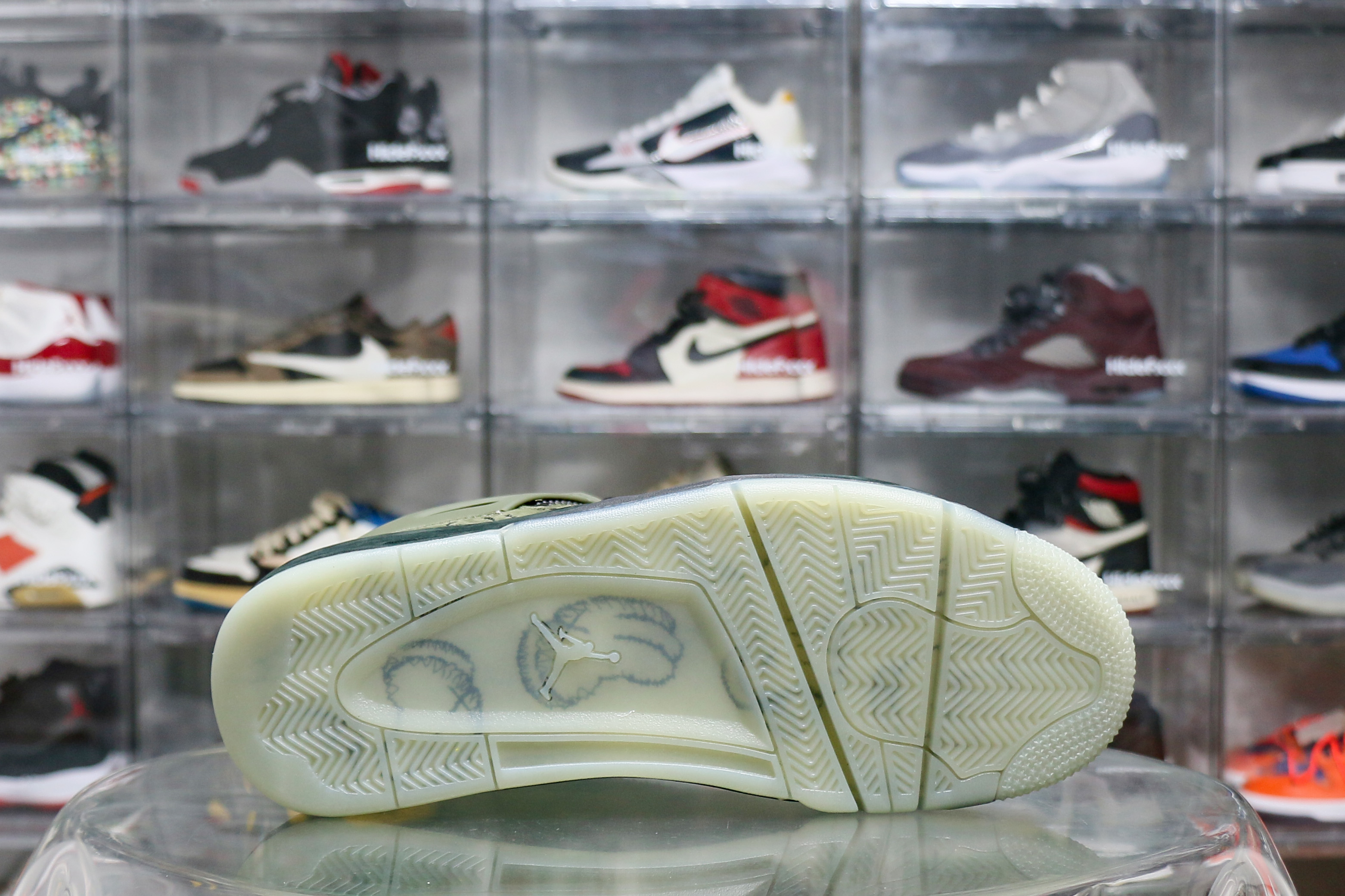 Kaws X Air Jordan 4 Retro Green Sample ( Ln5 A1 Batch)