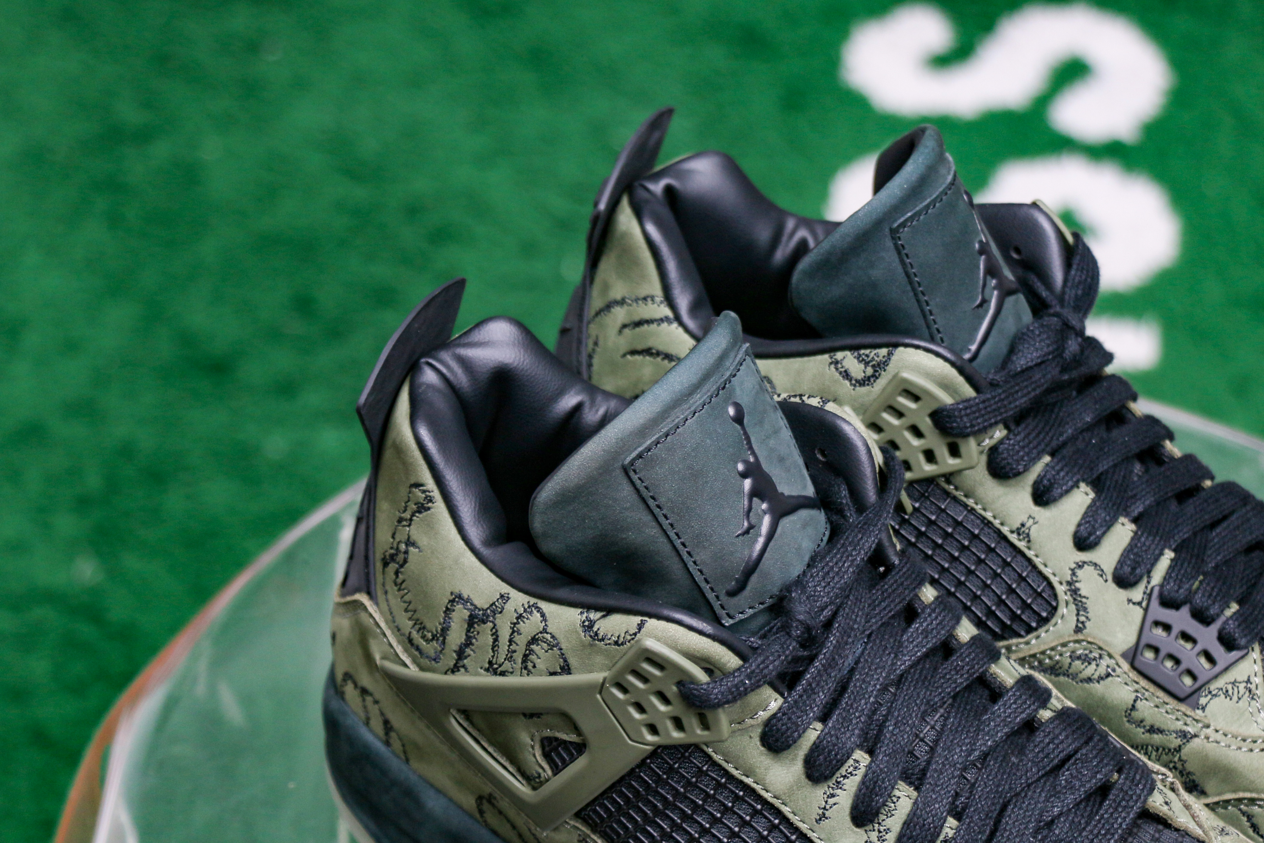 Kaws X Air Jordan 4 Retro Green Sample ( Ln5 A1 Batch)