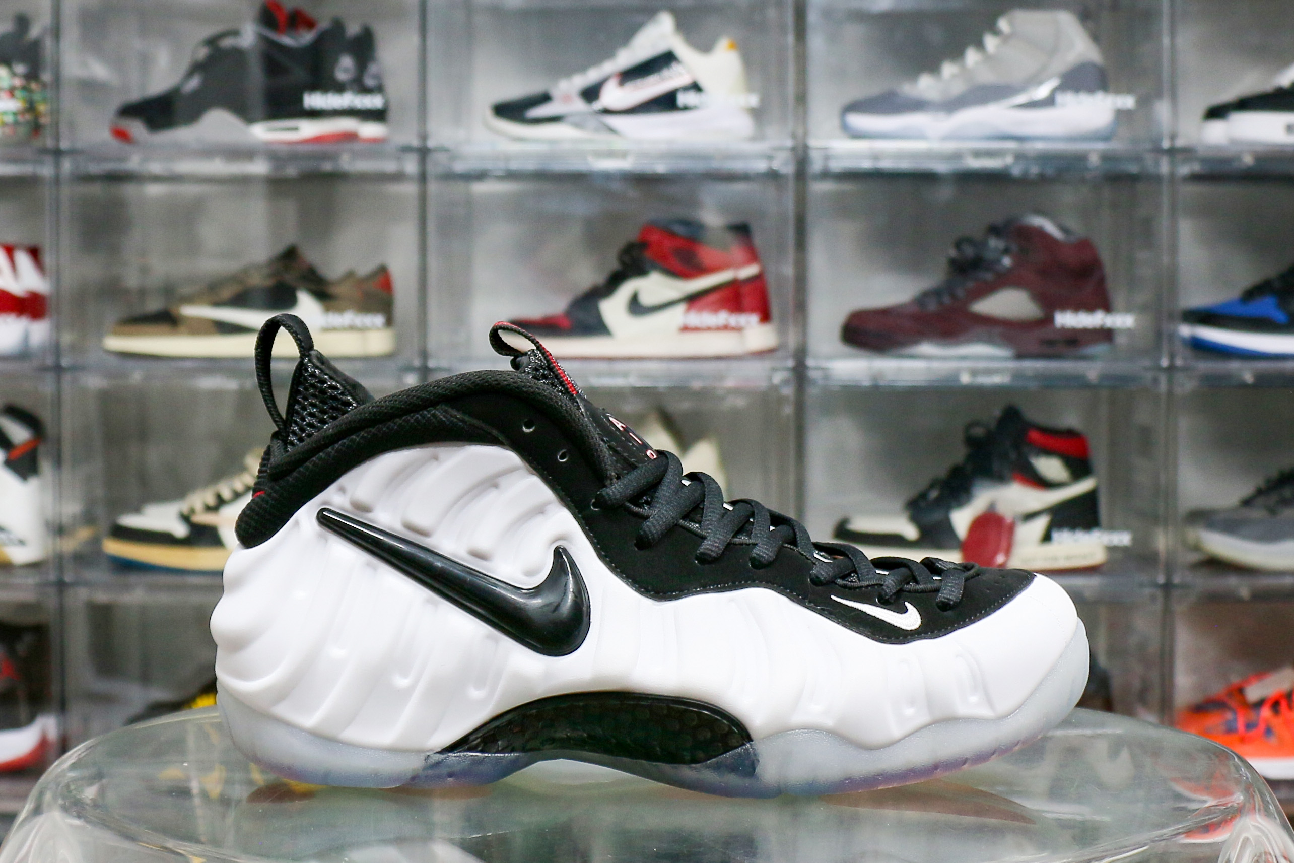 Nike Air Foamposite Pro Pearl