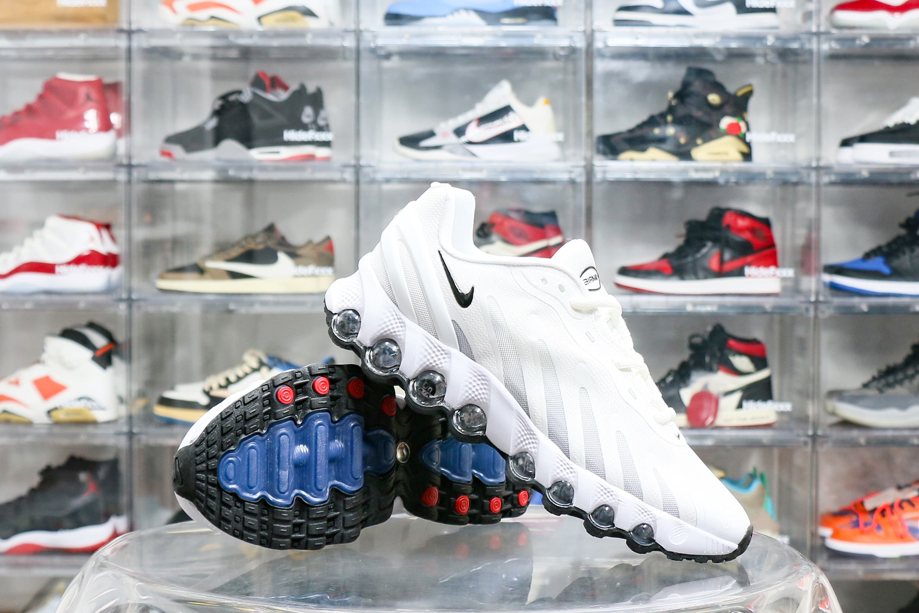 Nike Air Max Dn8 White Black (2025)