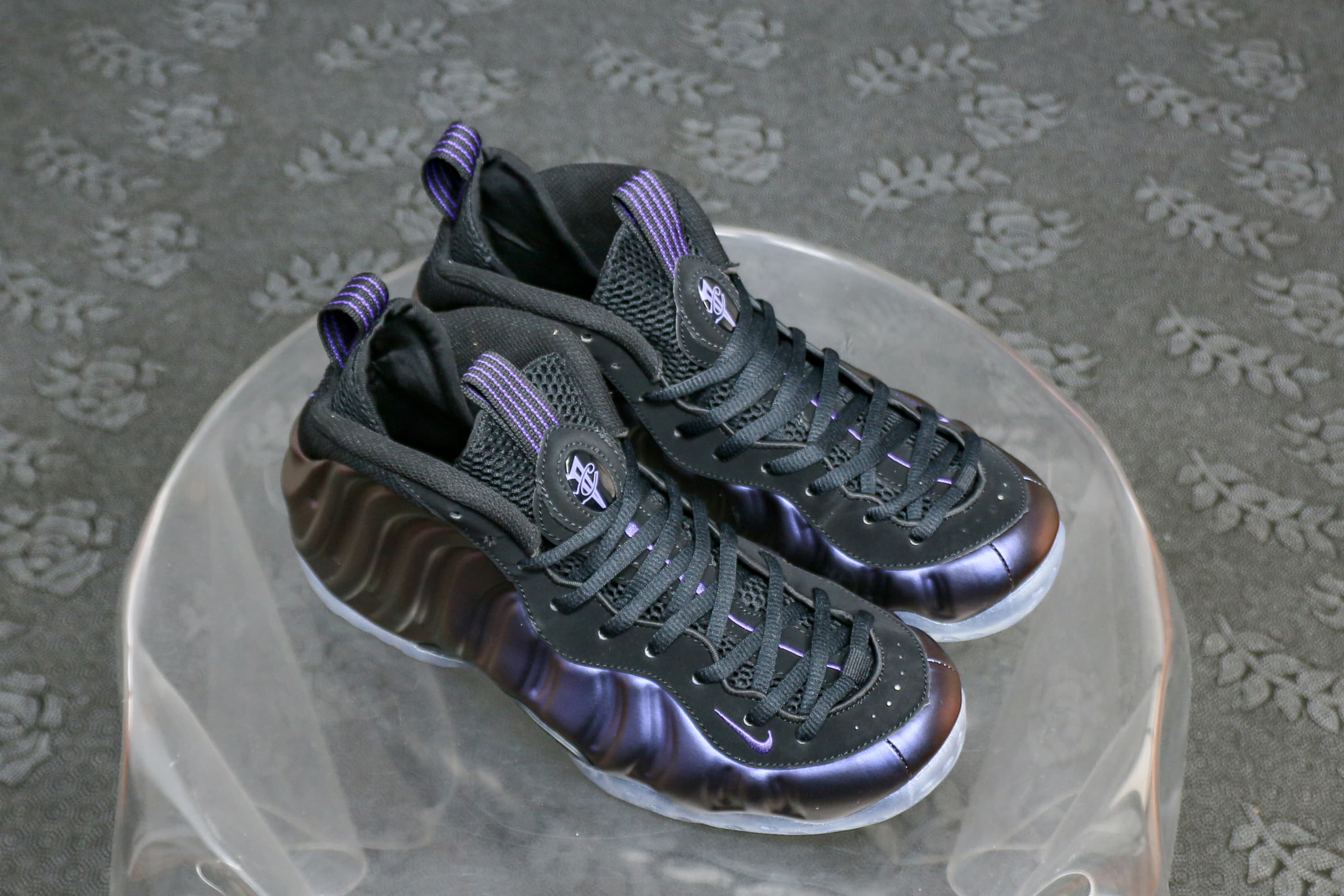 Nike Air Foamposite One Eggplant