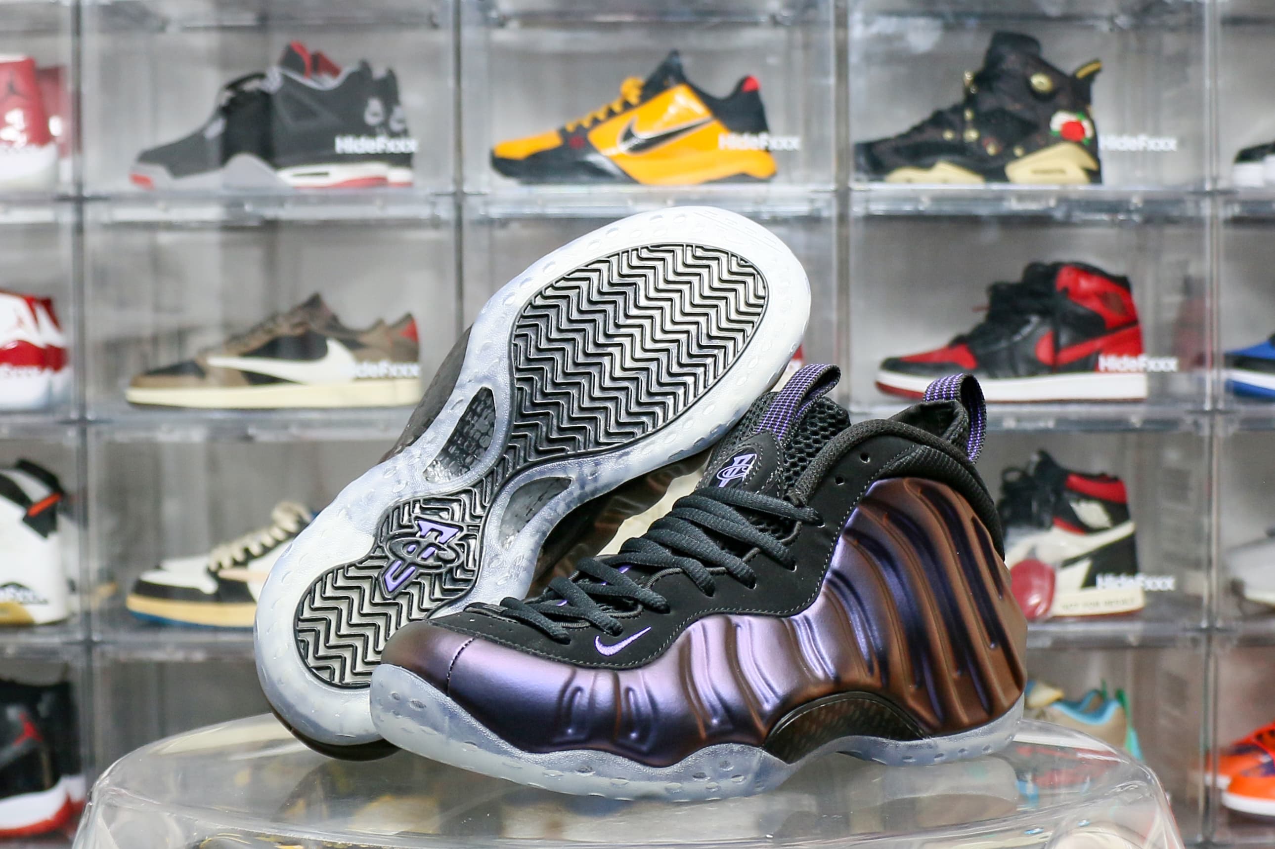 Nike Air Foamposite One Eggplant
