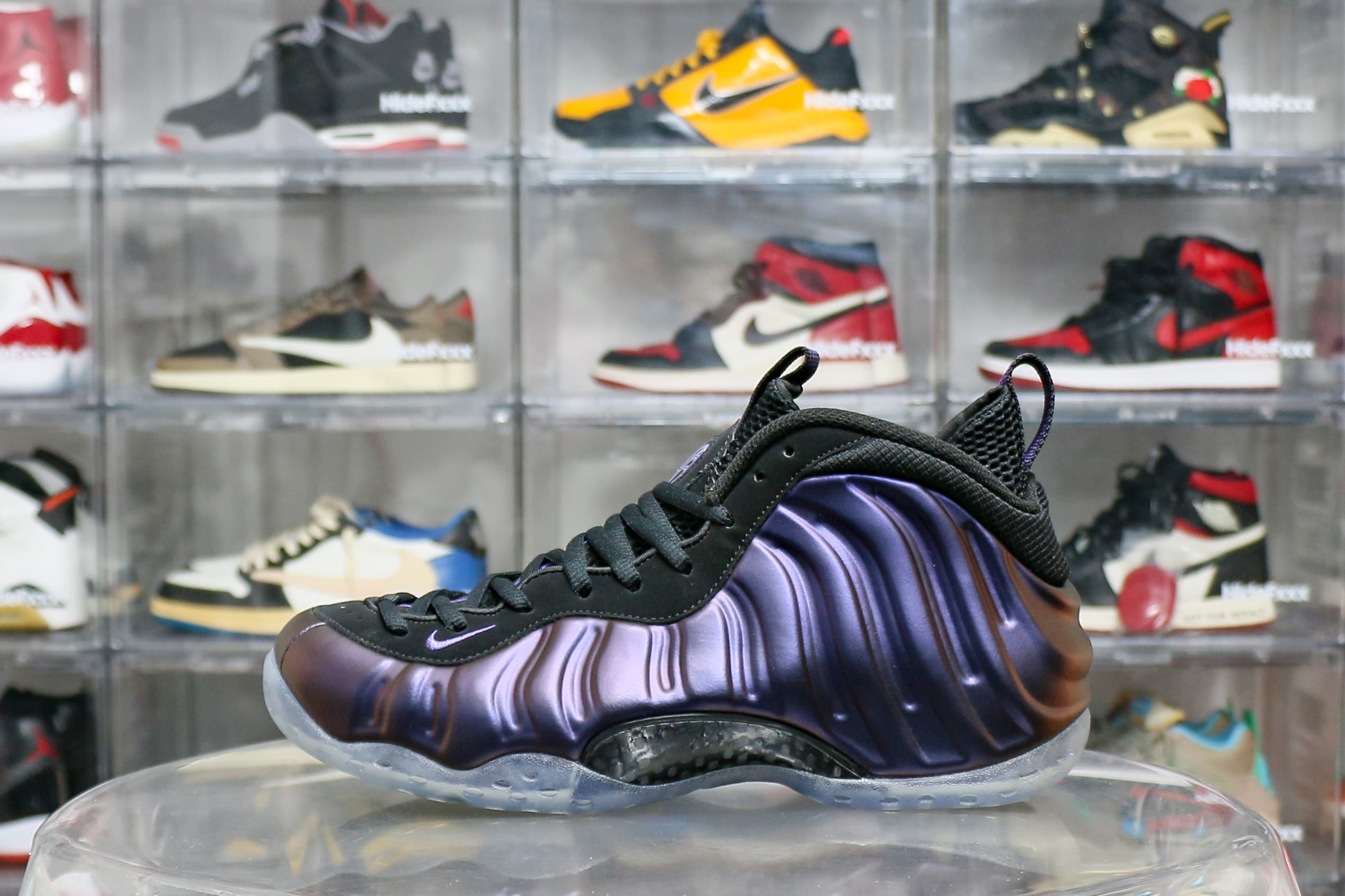 Nike Air Foamposite One Eggplant