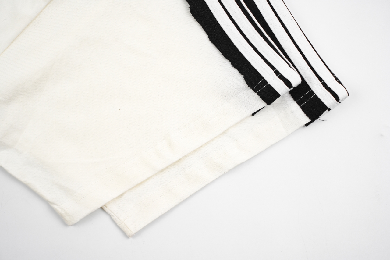 Balanciag@ Unity Sports Icon T-Shirt Oversized in faded black and white Tee