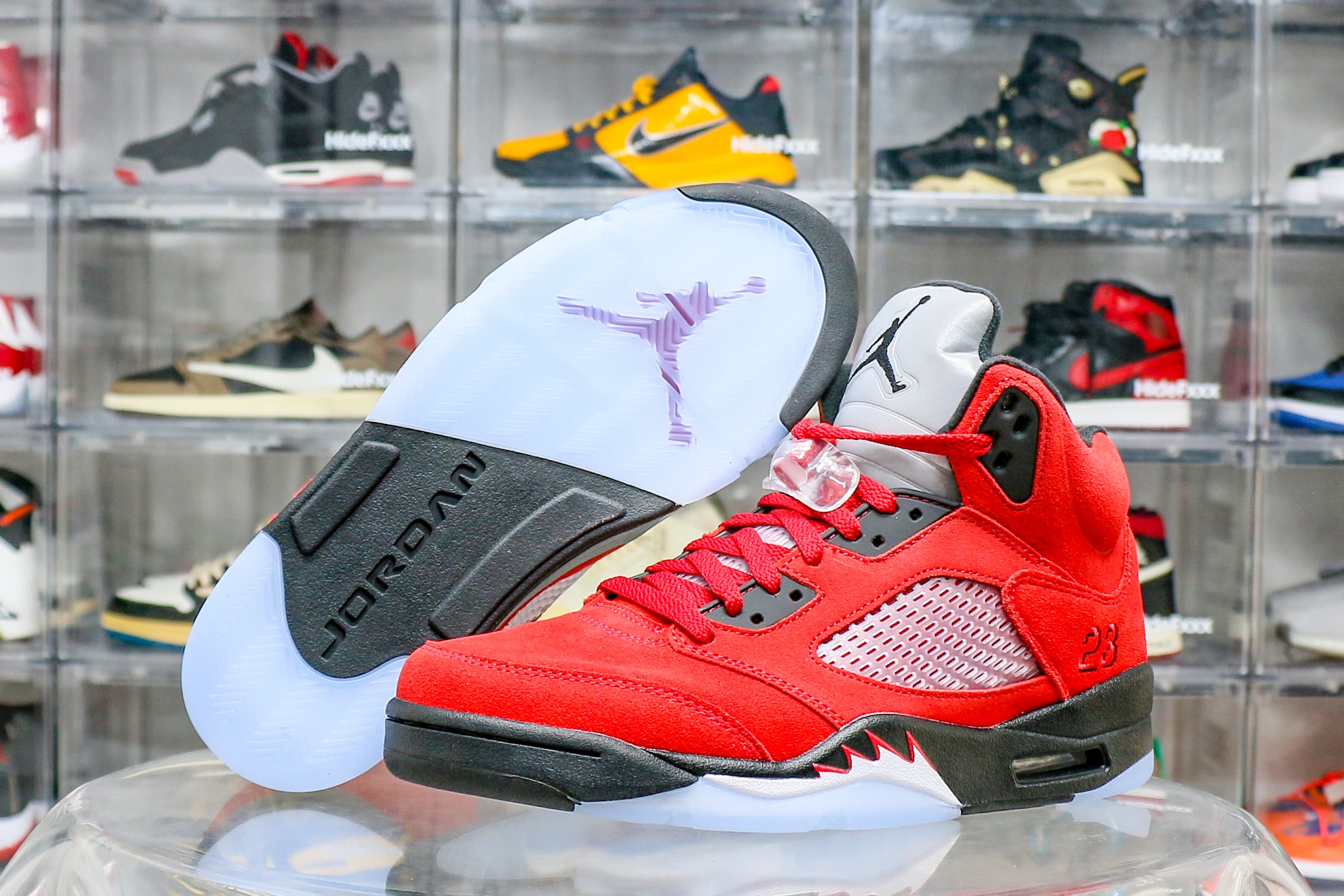 Air Jordan 5 Retro Raging Bull Red Suede