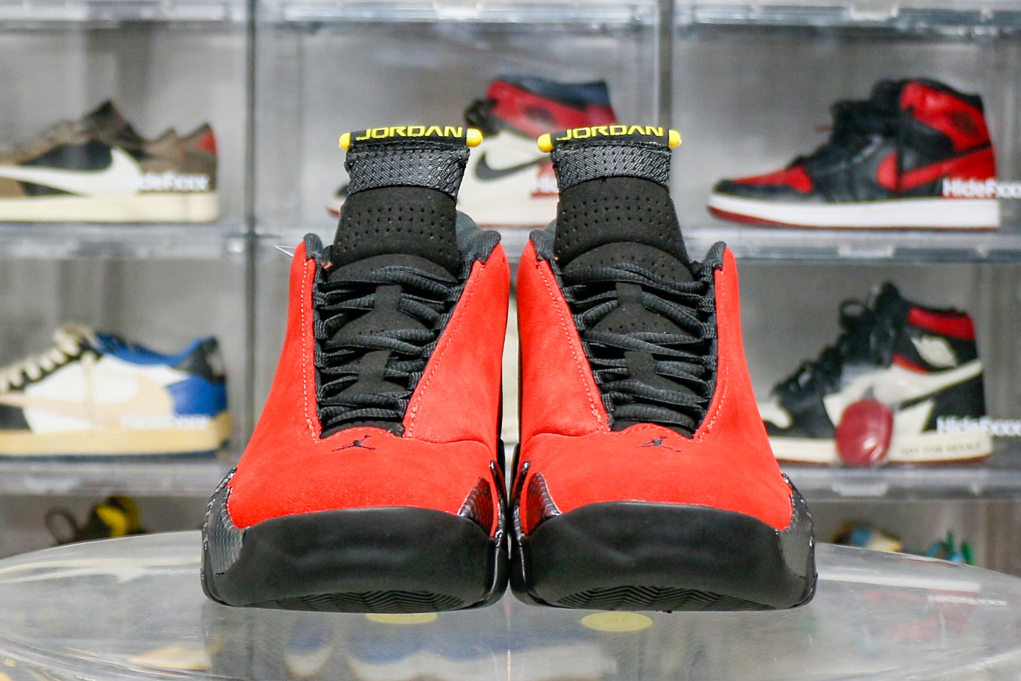 Air Jordan 14 Retro Ferrari 2025 (Ln5 A1)