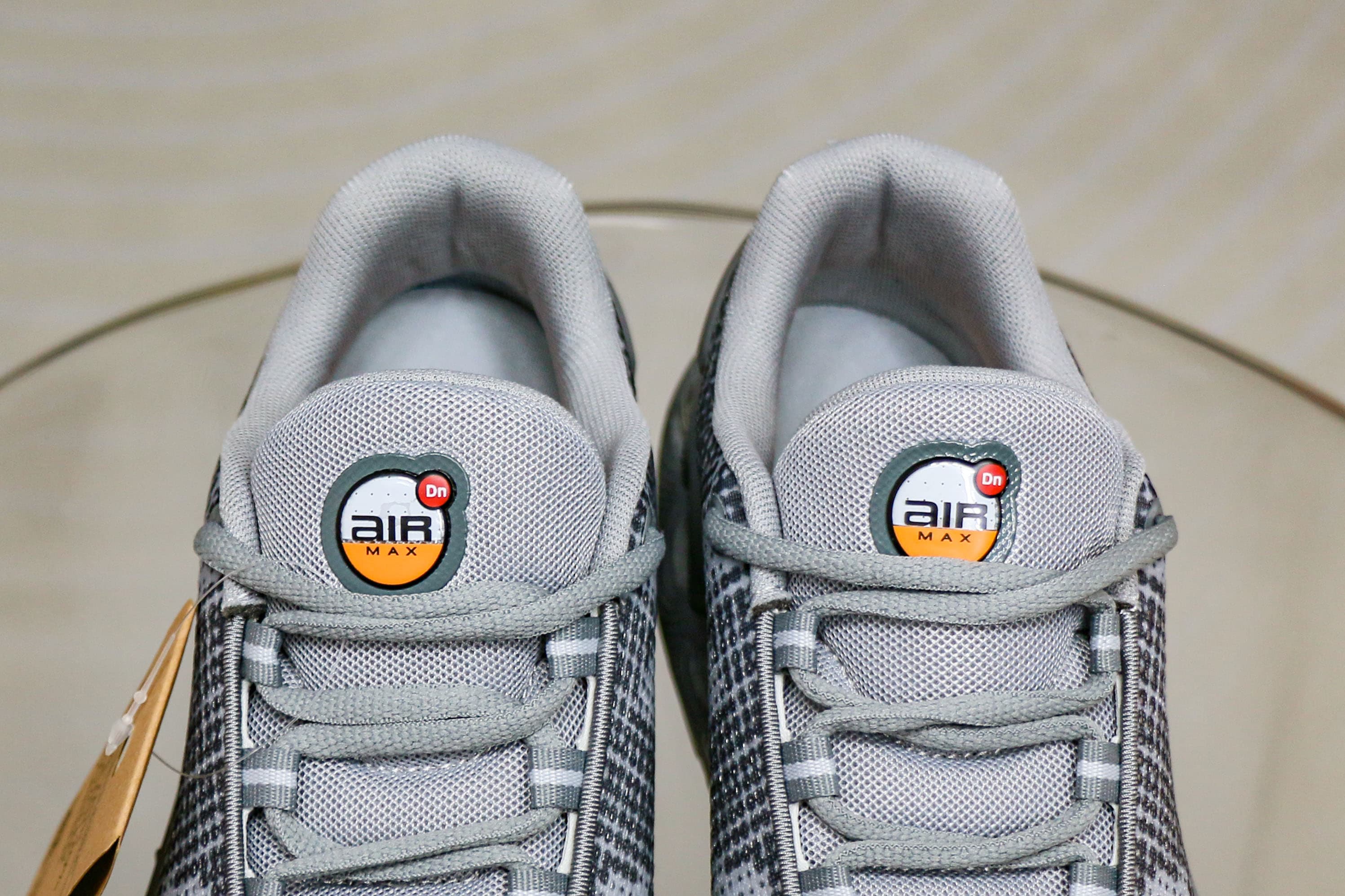 Nike Air Max Dn Cool Grey Metallic Silver Iron Grey Photon Dust