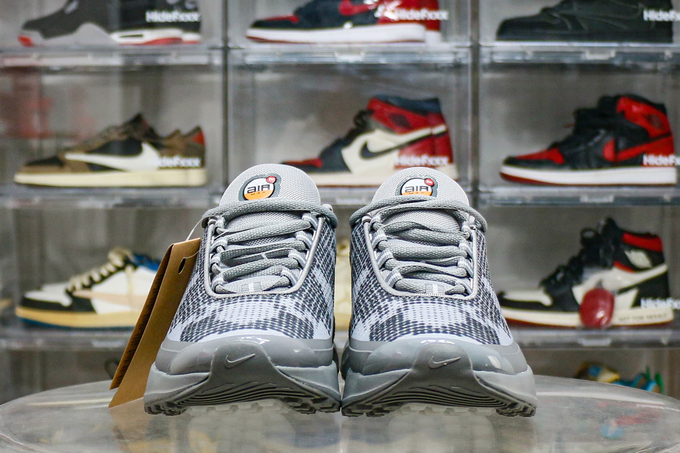 Nike Air Max Dn Cool Grey Metallic Silver Iron Grey Photon Dust