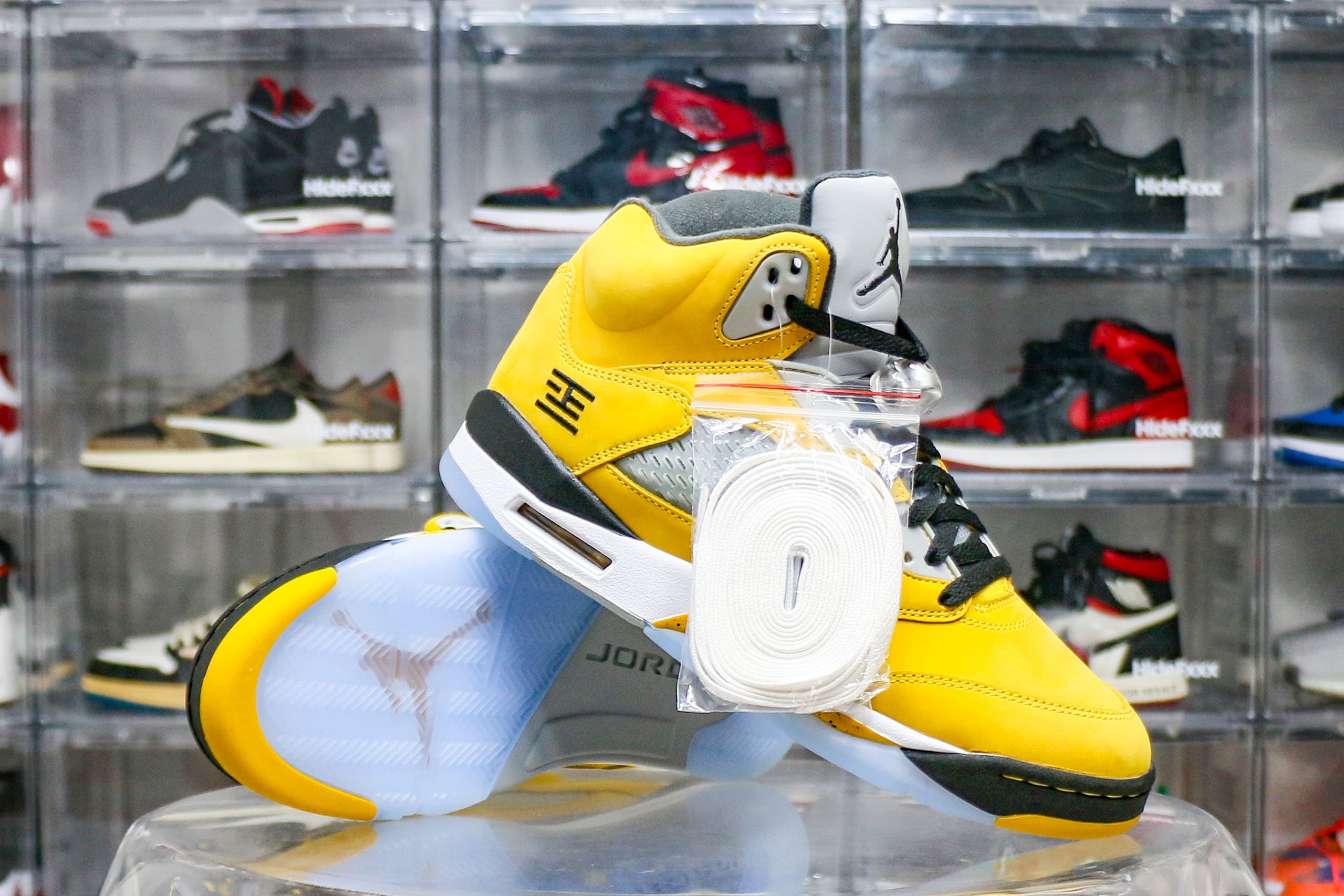 Air Jordan 5 Tokyo 2025 (Ln5 A1)