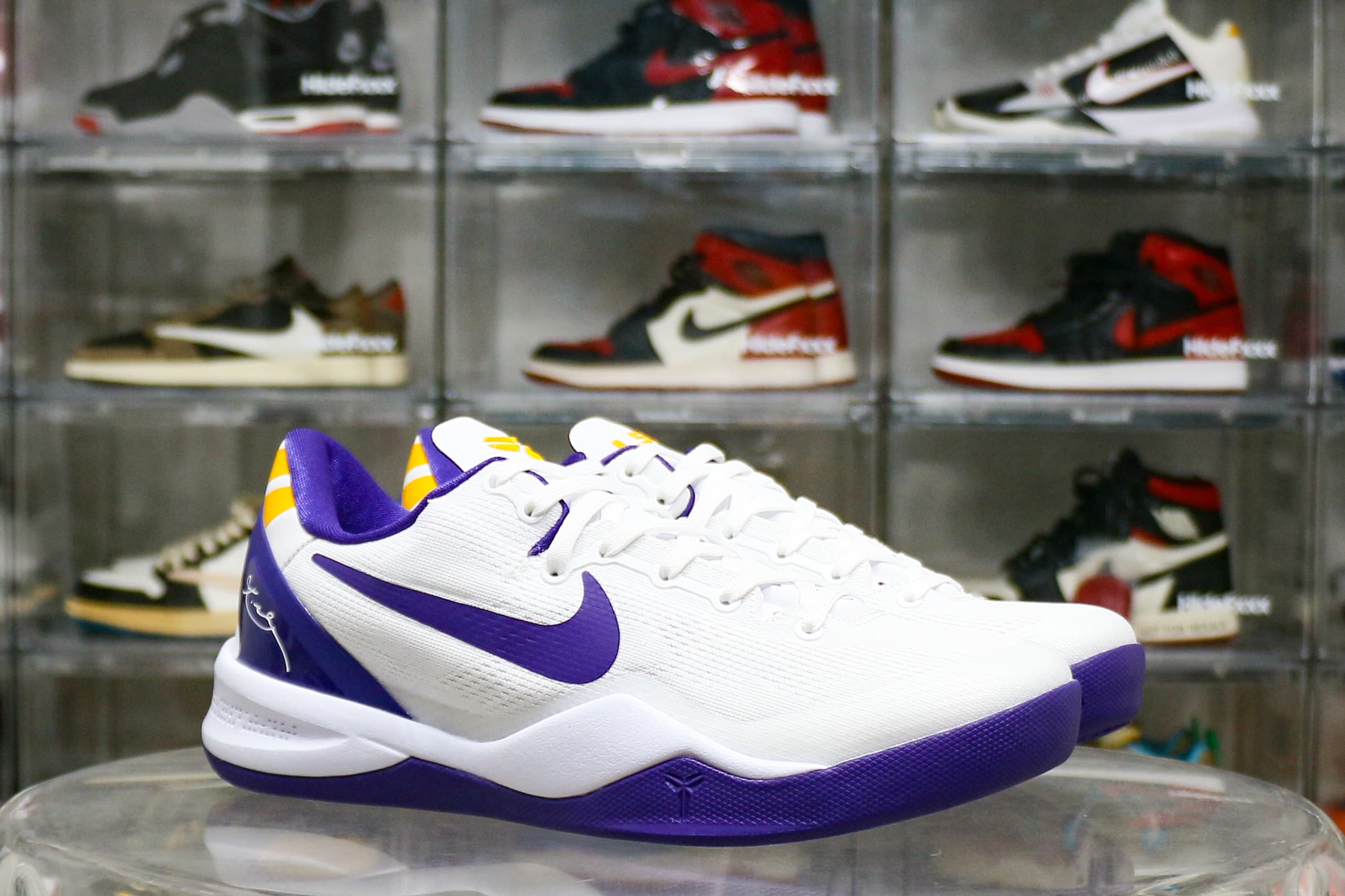 Nike Kobe 8 Protro “LSU White” PE (Ln5 A1)