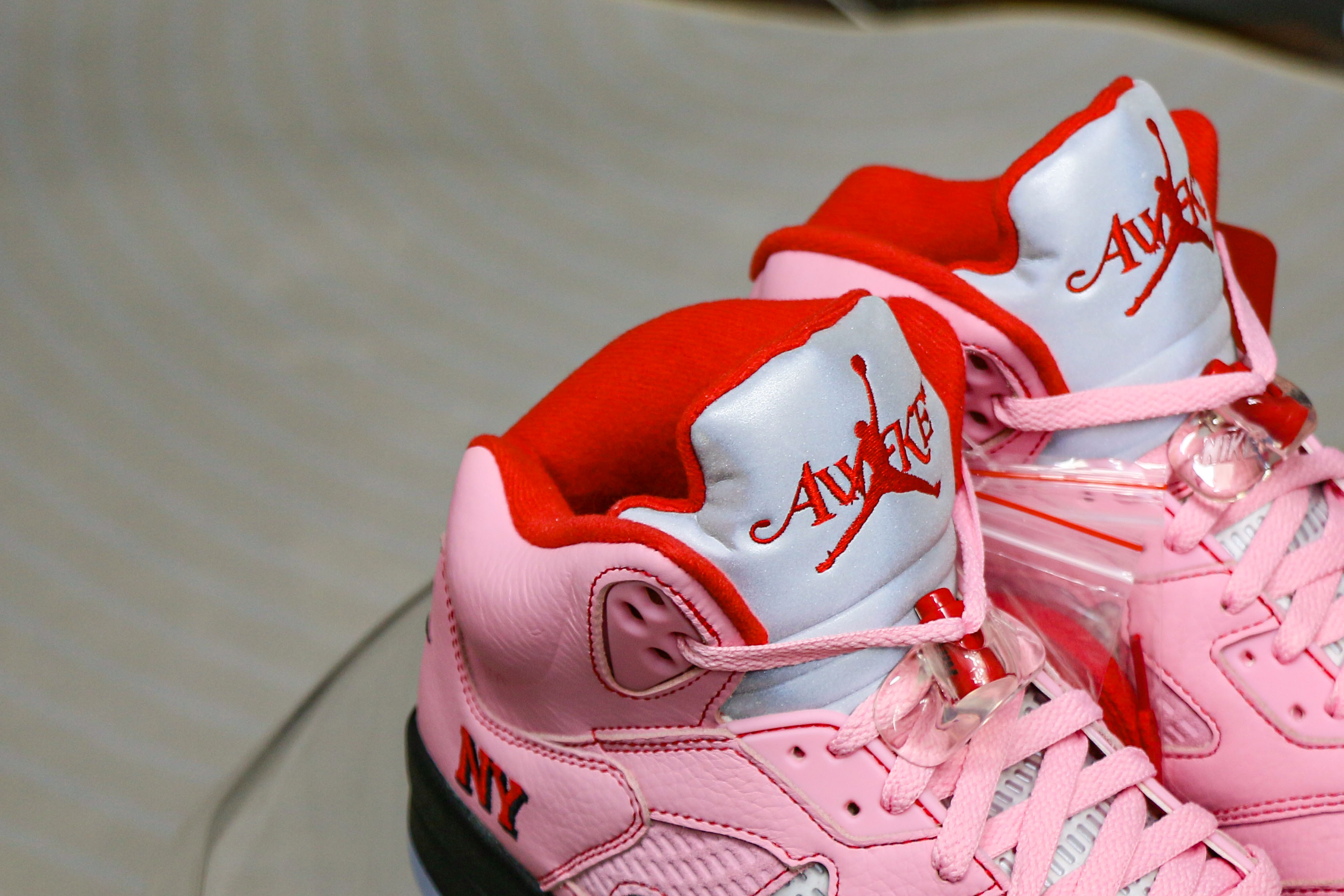 Air Jordan 5 Retro Awake NY Arctic Pink 2025 (Ln5 A1)